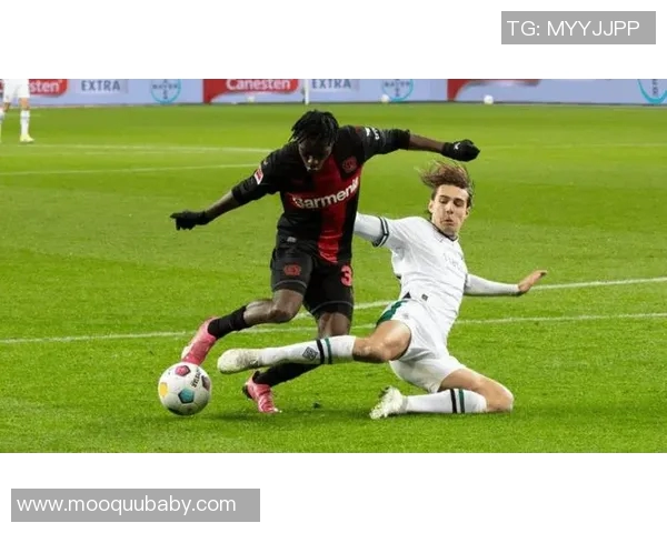 门兴格拉德巴赫对阵拜仁慕尼黑精彩比赛视频回顾与分析